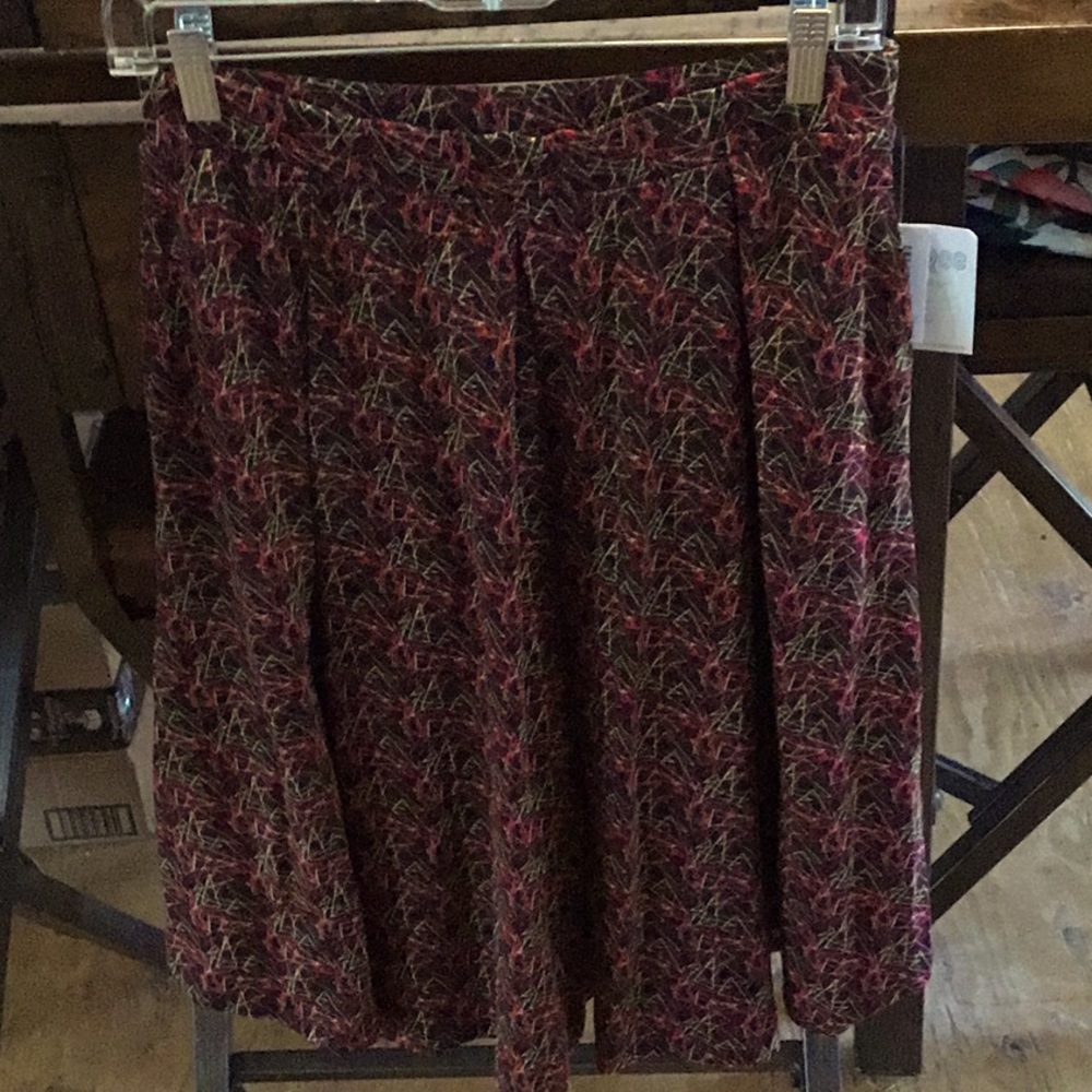 New LuLaroe Madison skirt size small